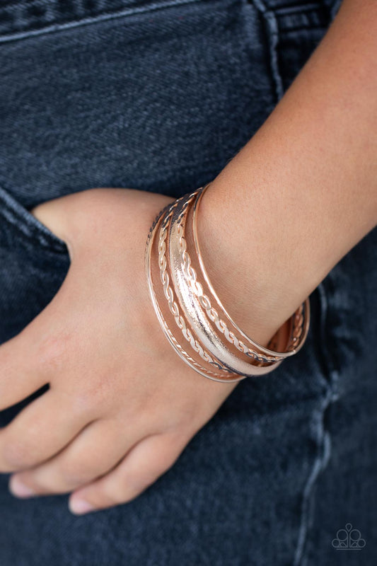 Trophy Texture Rose Gold Bracelet Paparazzi B0170