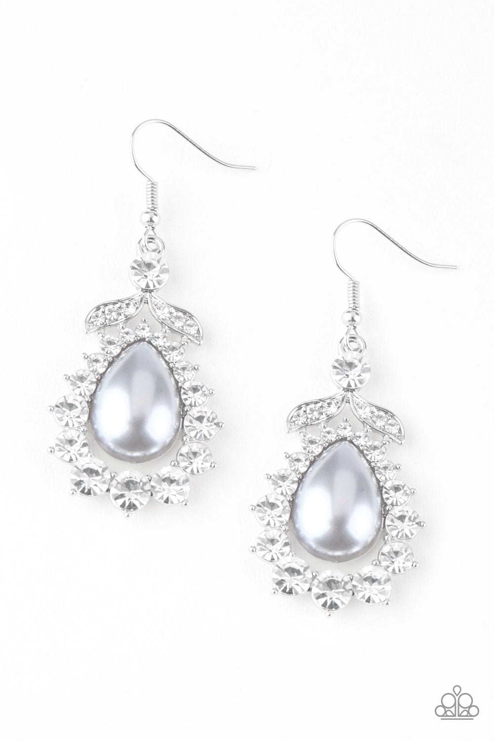 Award Winning Shimmer Silver Earring Paparazzi E0052